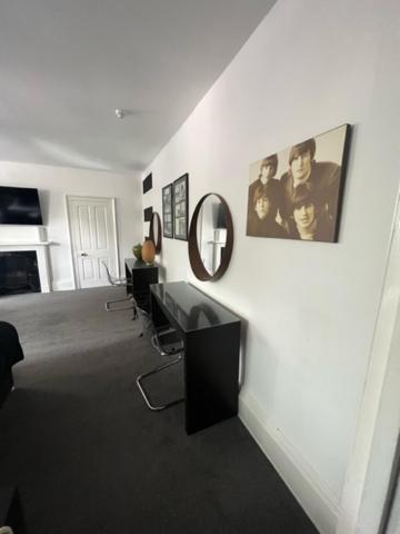Antrobus Hotel Amesbury Extérieur photo