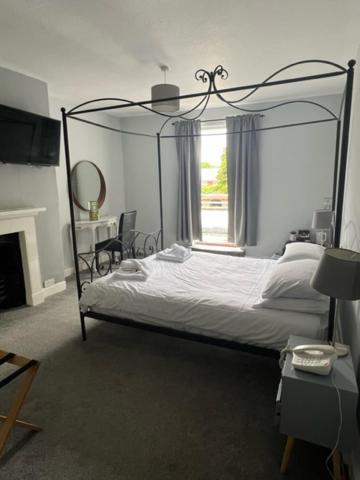 Antrobus Hotel Amesbury Extérieur photo